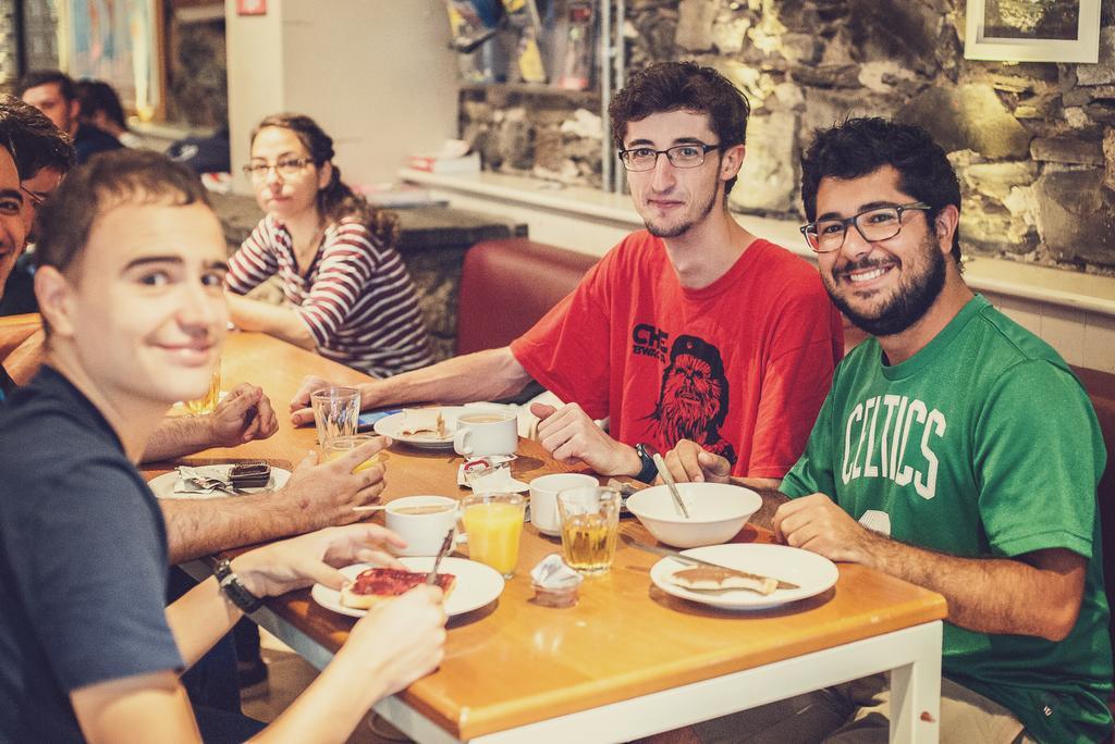 דבלין Isaacs Hostel מראה חיצוני תמונה
